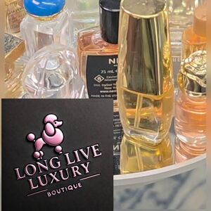 Miniature bottle of perfume